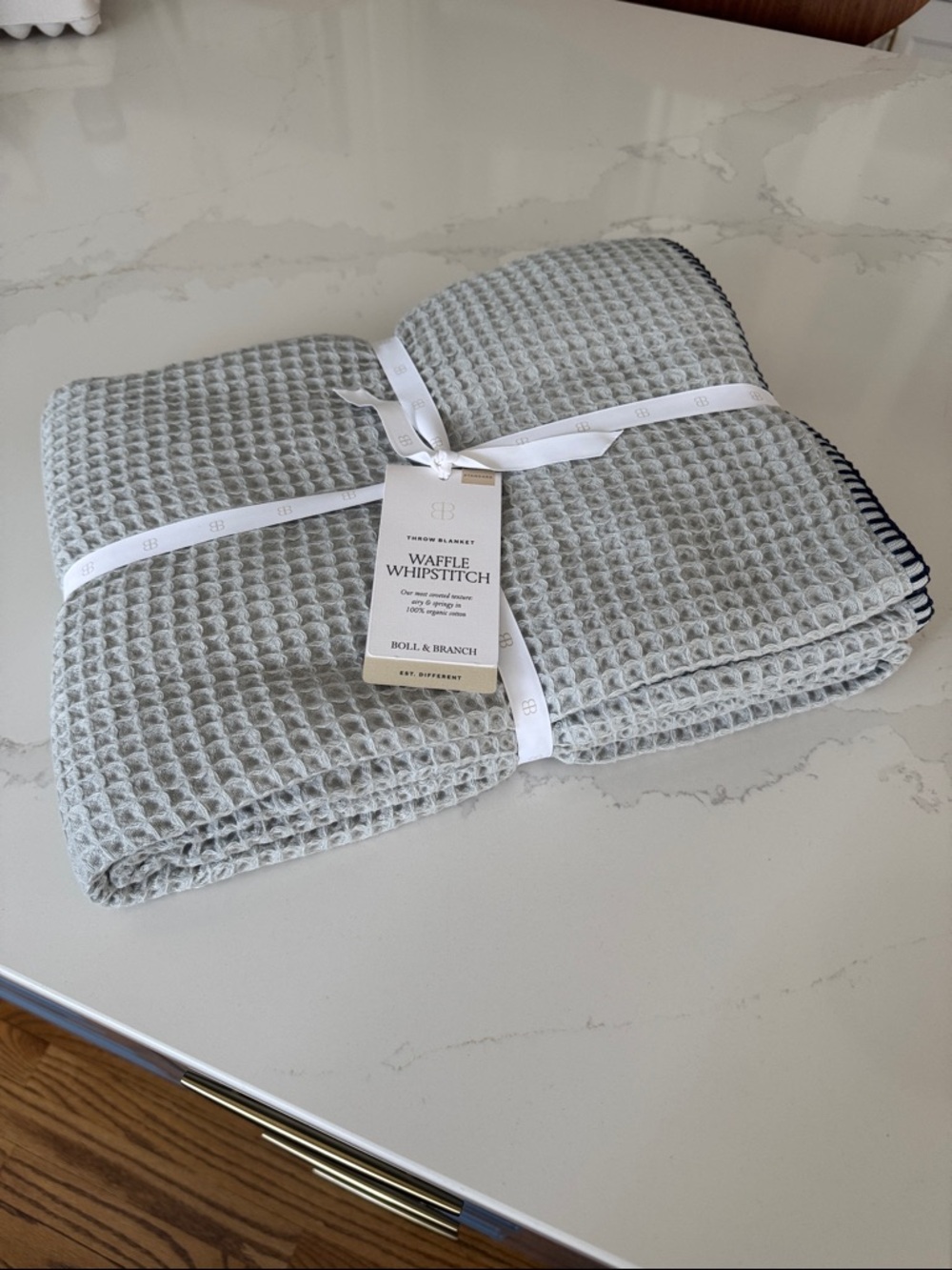 Boll & Branch Waffle Whipstitch throw blanket NWT - Picture 2 of 6